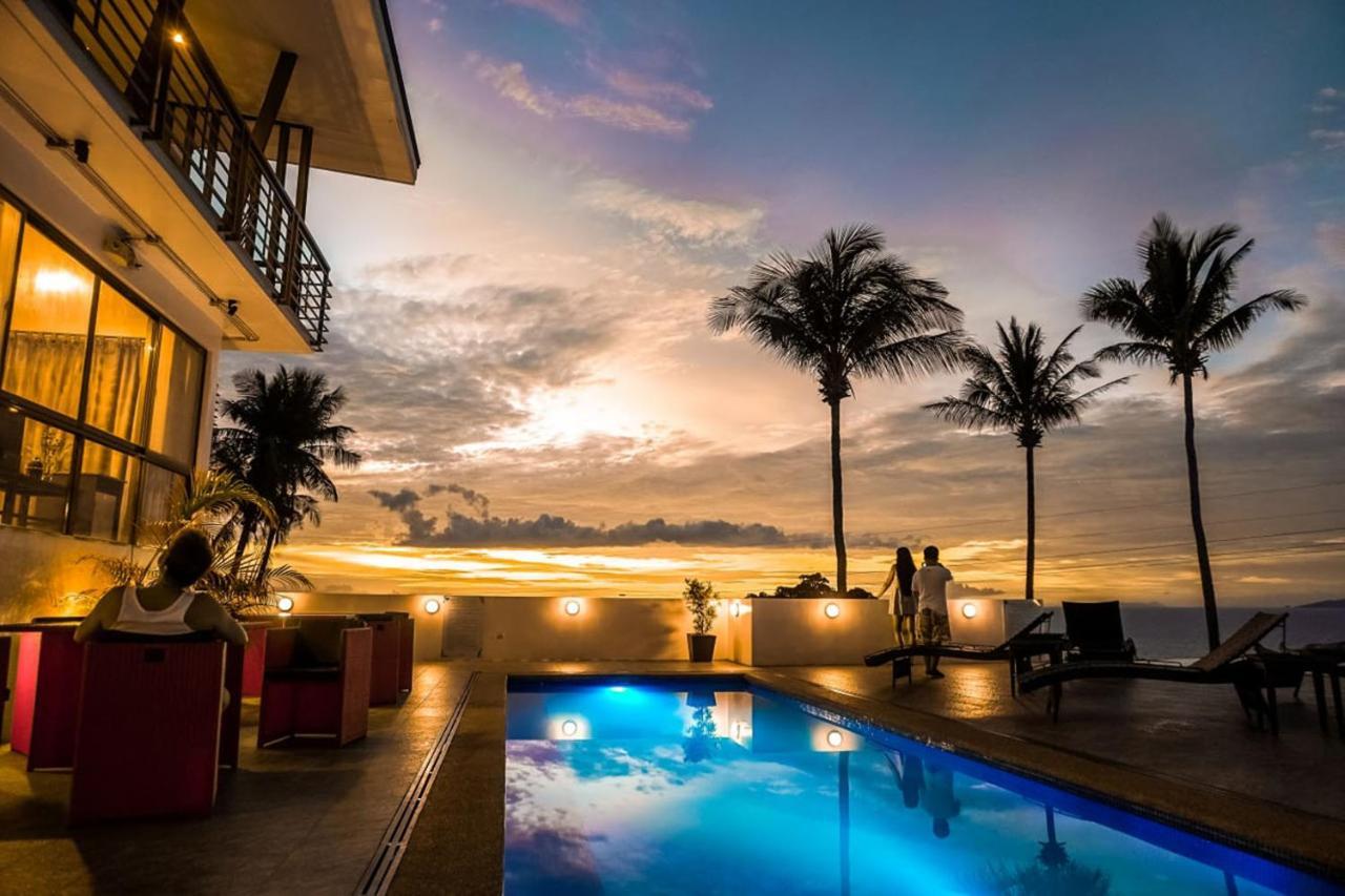 Av Suites Puerto Galera Ngoại thất bức ảnh