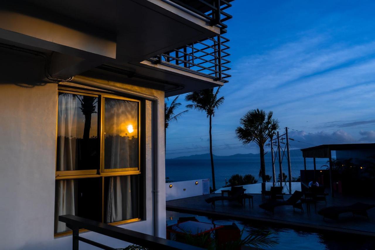 Av Suites Puerto Galera Ngoại thất bức ảnh