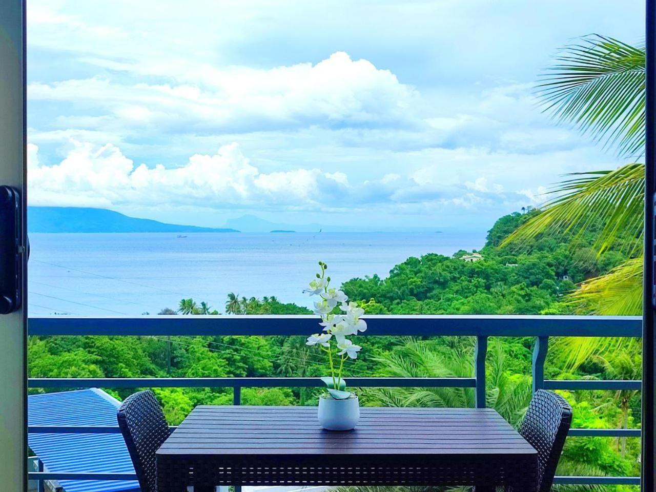 Av Suites Puerto Galera Ngoại thất bức ảnh